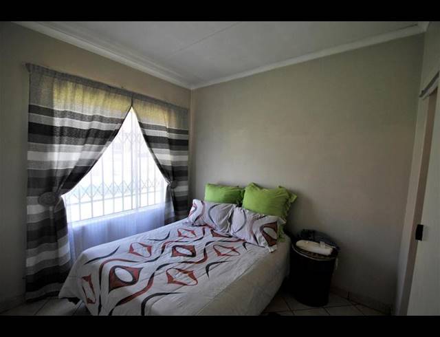 3 BEDROOM CLUSTER FOR SALE IN DAWN PARK